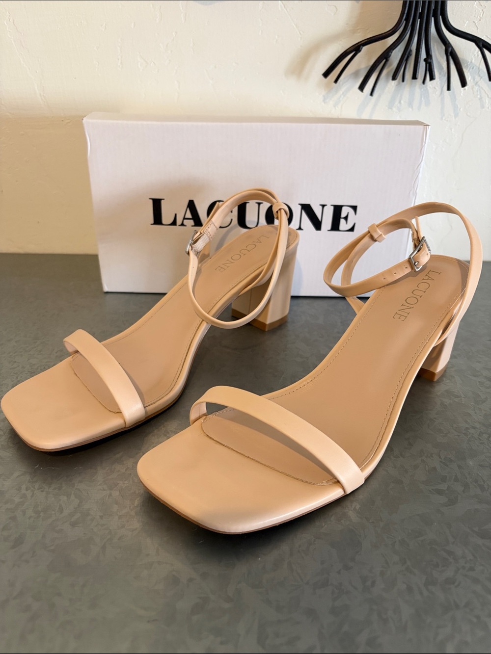 LACUONE Nude Strappy Block Heel Sandals Women’s Size 10 – 3” Heel